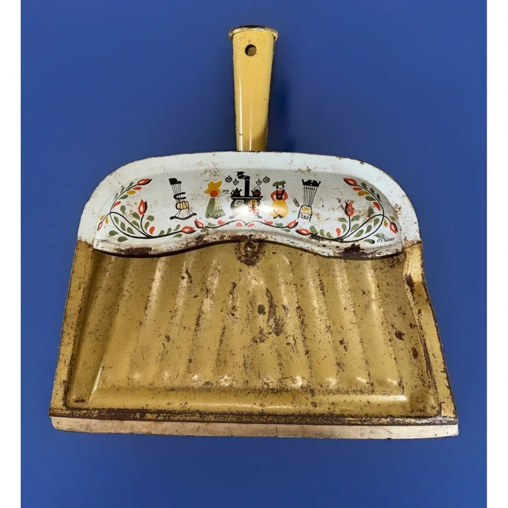 Vintage JV Reed Metal Dust Pan M. Taber Dutch Amish Folk Design Kitchen Art Prop